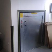 Mała winda towarowa